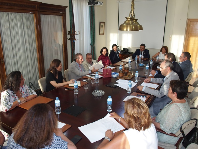 Reunión con responsables del Colegio de Abogados de Málaga