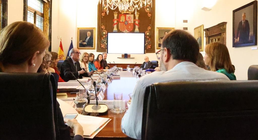 La Comisión Asesora que estudia los abusos sexuales en la Iglesia católica vuelve a reunirse, presidida por Ángel Gabilondo