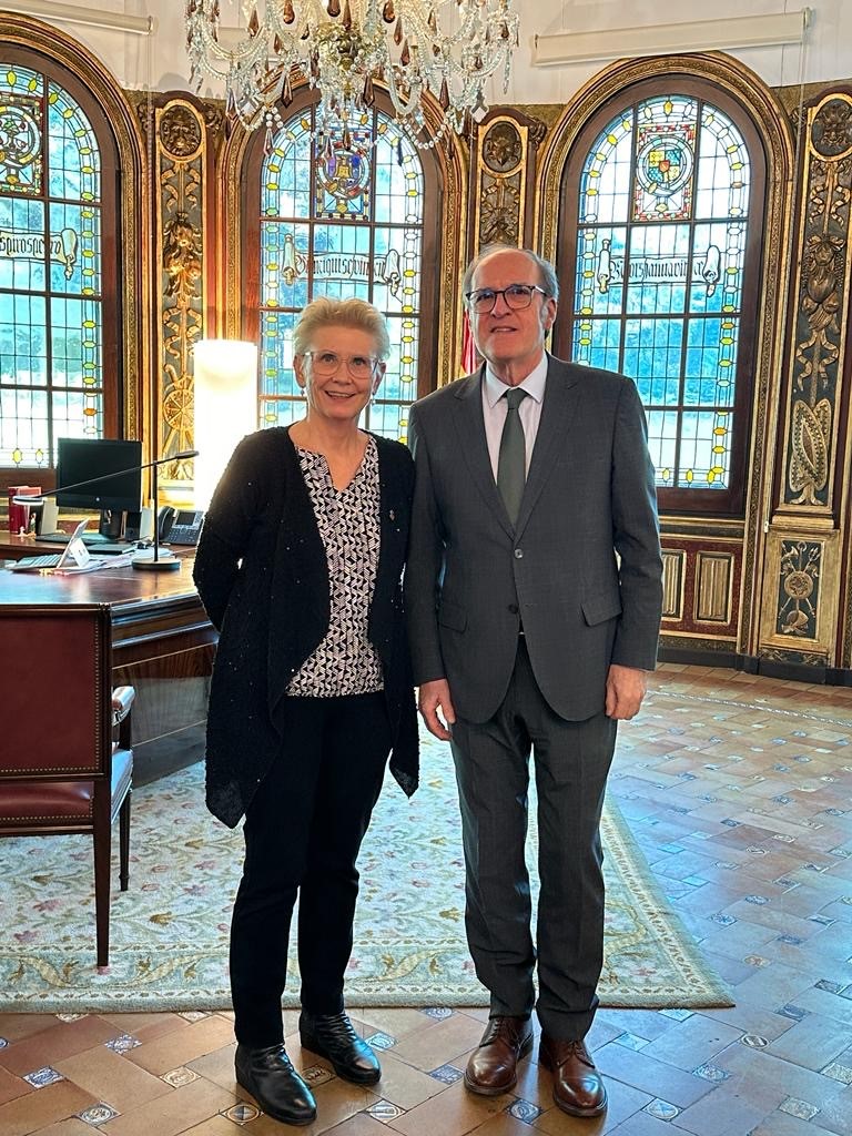 El Defensor del Pueblo, Ángel Gabilondo y la Defensora de la Ciudadanía de Palma, Anna Moilanen