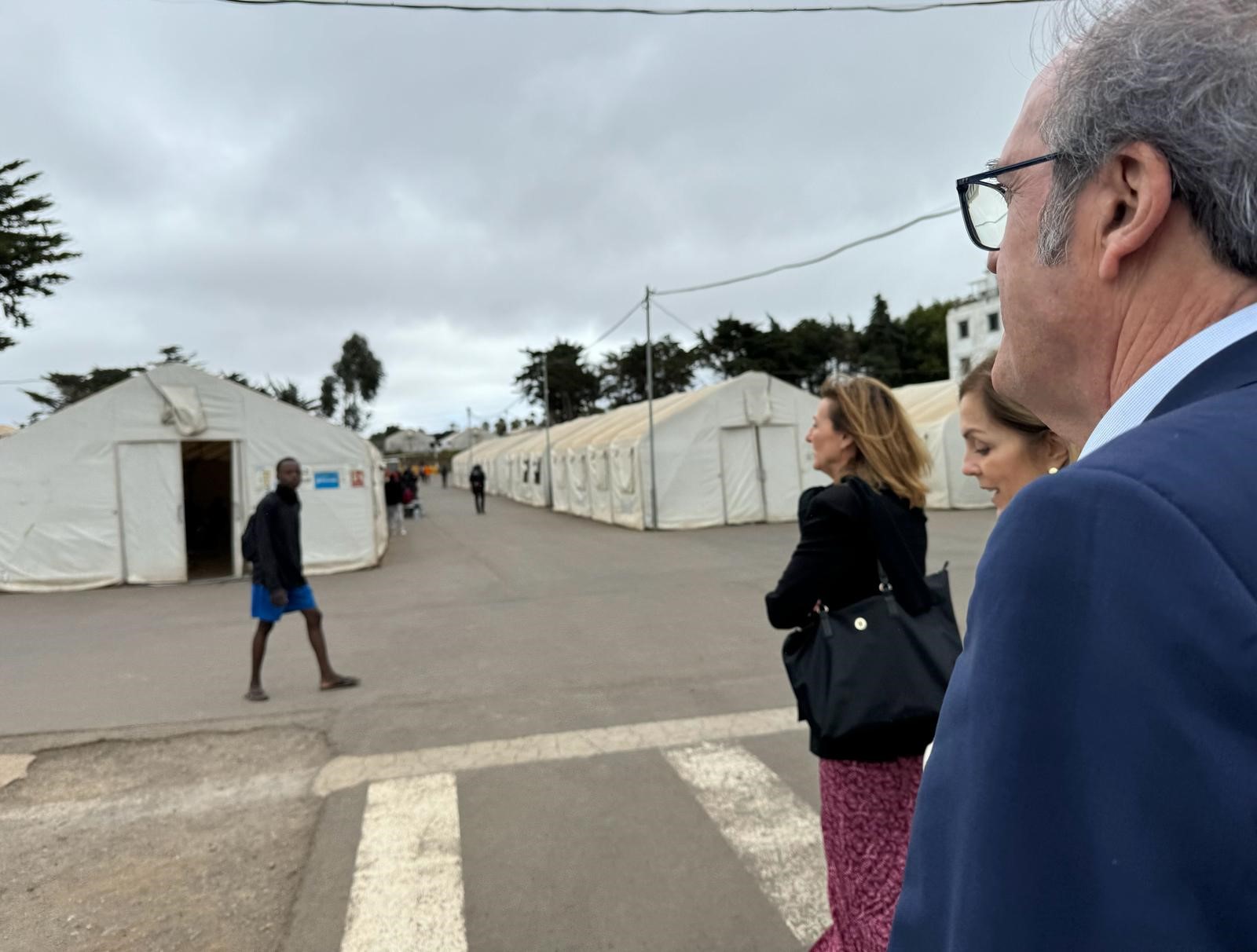 El Defensor visita el centro de migrantes Las Raíces en Tenerife