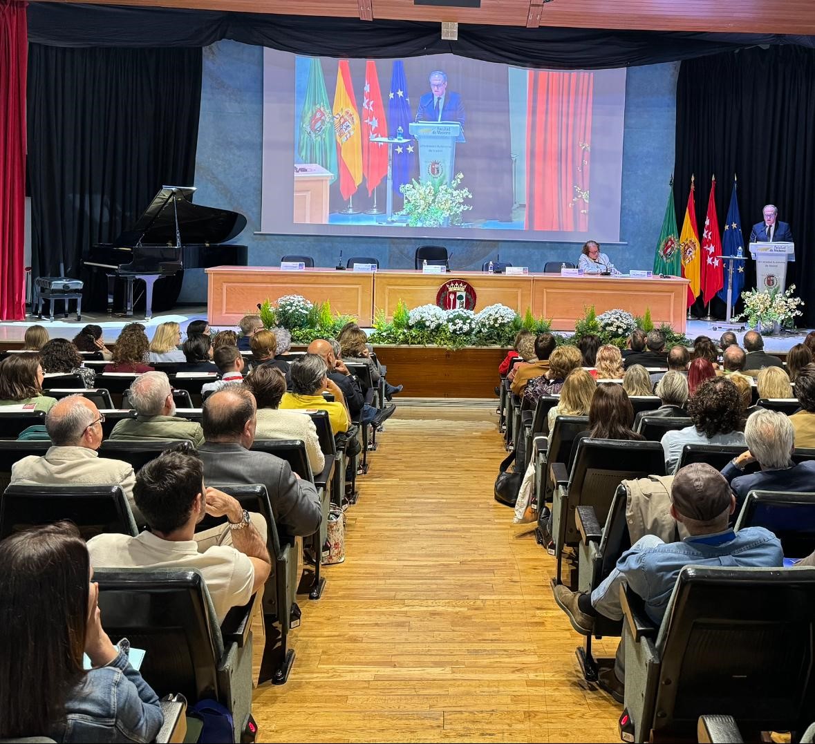 El Defensor del Pueblo, Ángel Gabilondo, inaugura el XVIII Congreso Nacional de Historia de la Enfermería que se celebra en la Facultad de Medicina de la Universidad Autónoma de Madrid.