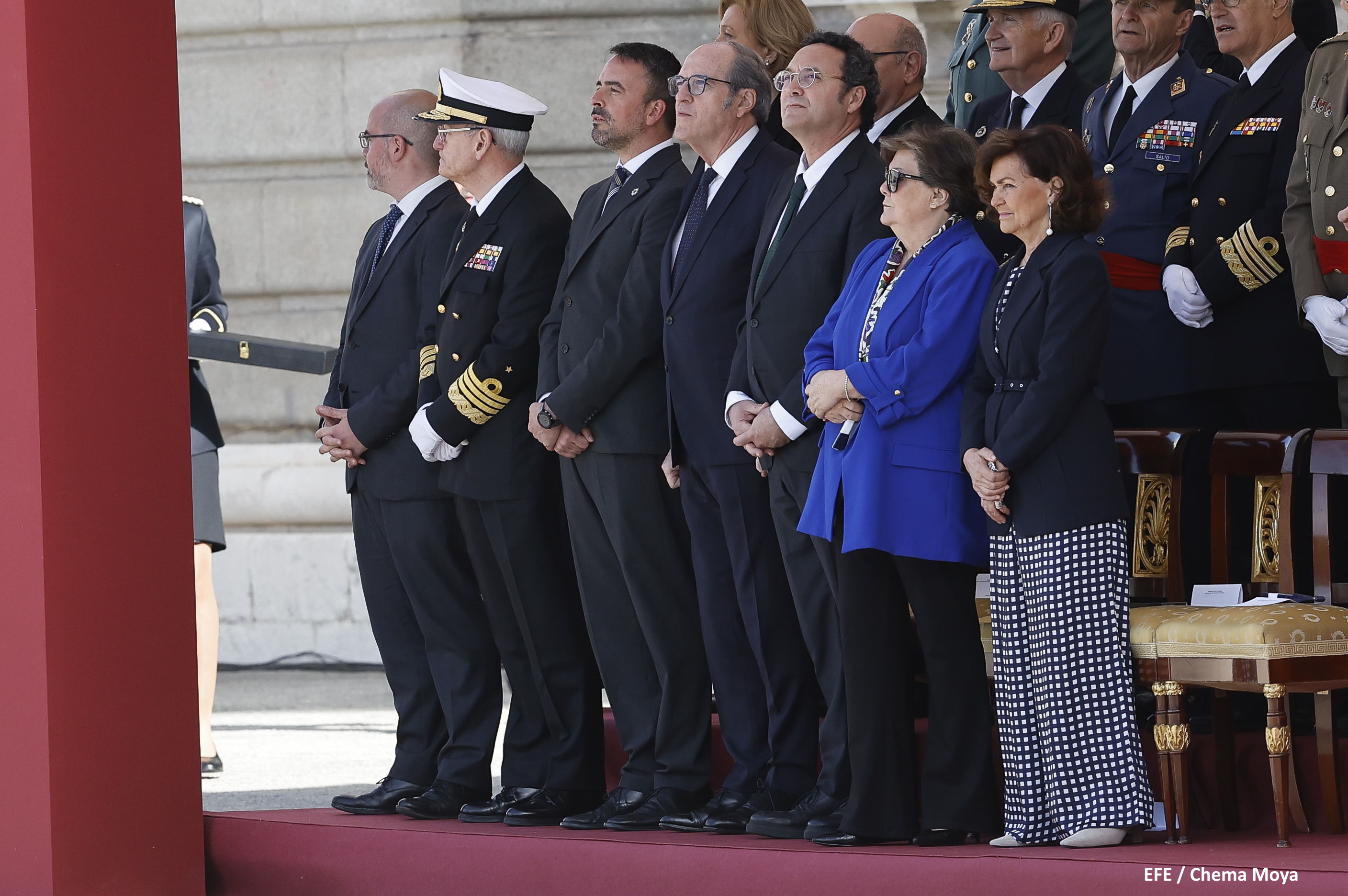 El Defensor del Pueblo asiste al acto central conmemorativo del bicentenario de la Policía Nacional