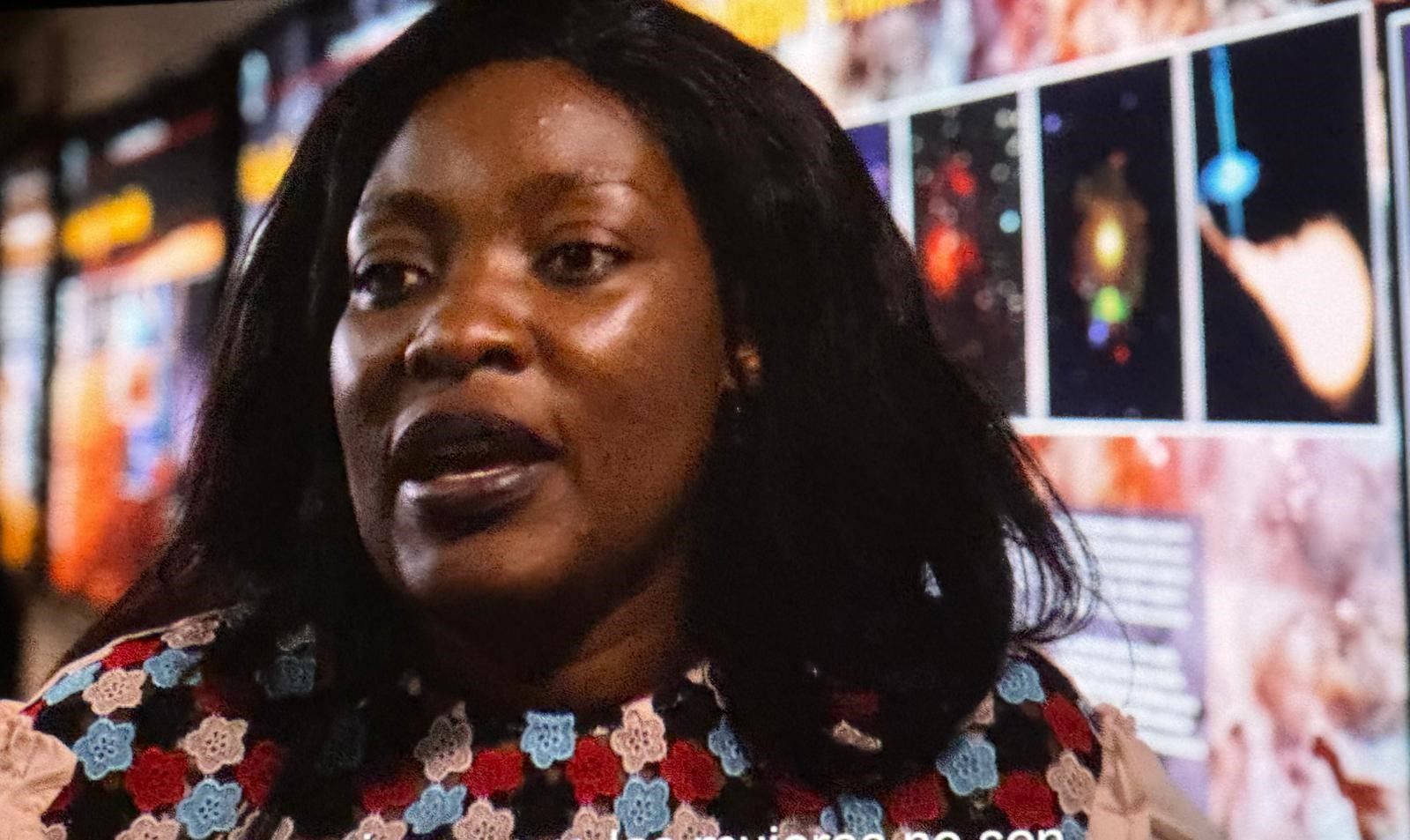 EL DEFENSOR DEL PUEBLO ASISTE AL ESTRENO DE LA PELÍCULA DOCUMENTAL ‘LA CIENCIA DE LAS MUJERES DE ÁFRICA’