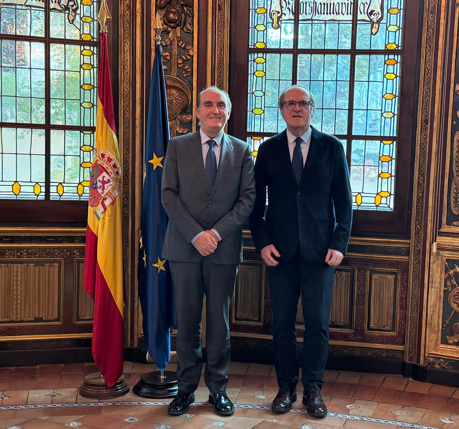 Ángel Gabilondo mantiene un encuentro con el Procurador del Común, Tomás Quintana
