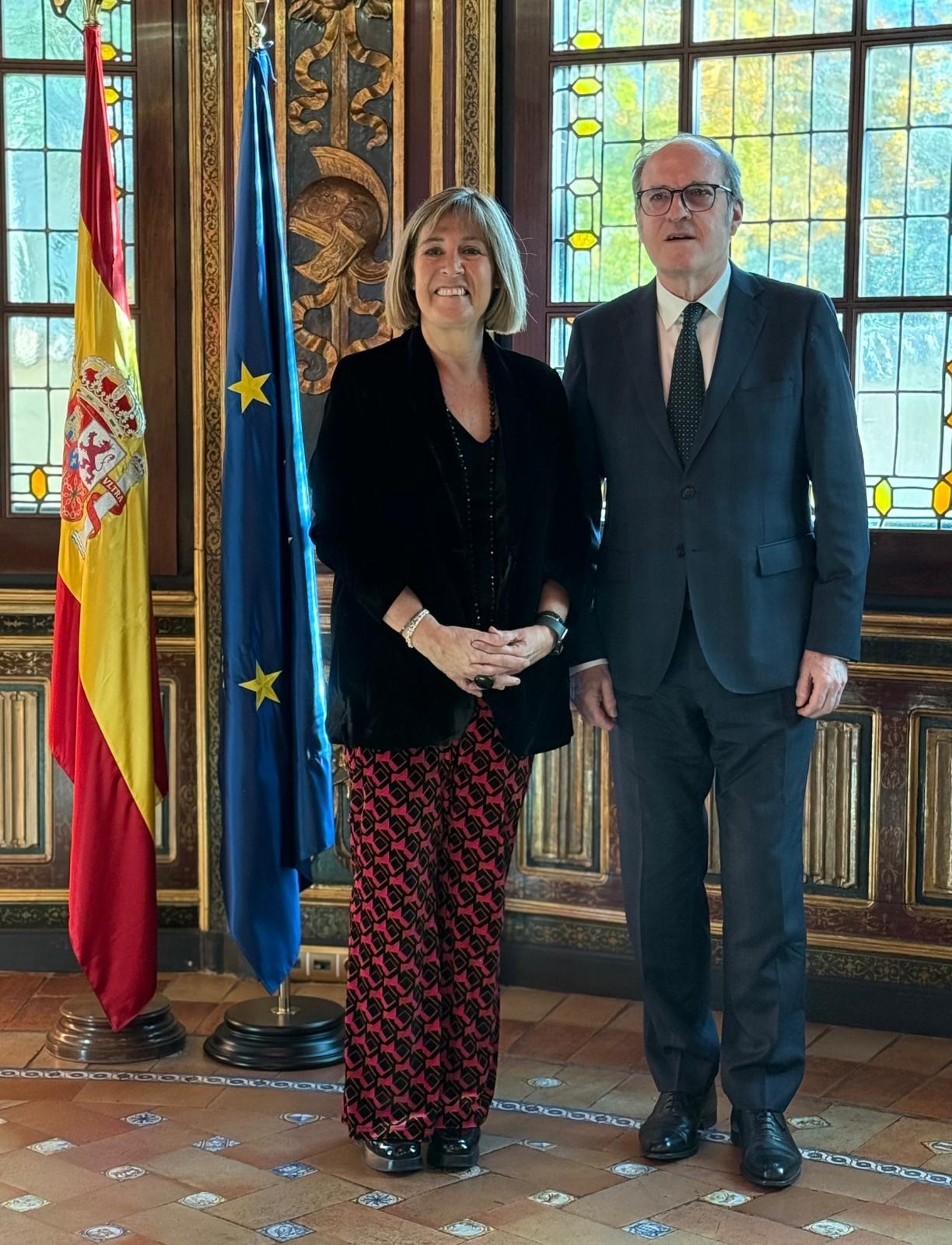 El Defensor del Pueblo, Ángel Gabilondo y la delegada del Govern en Madrid, Núria Marín